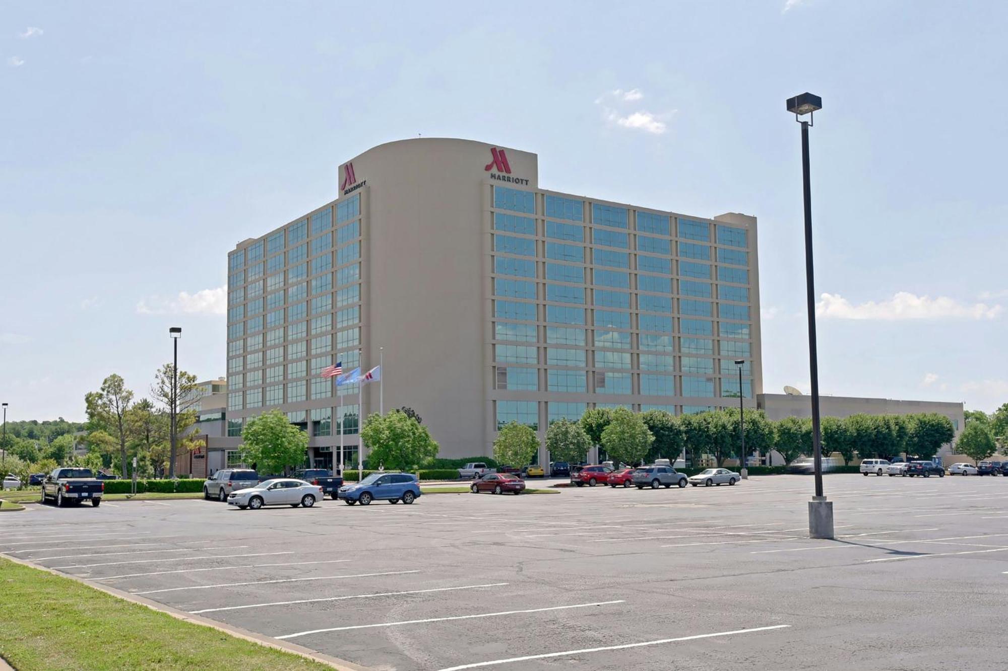 Tulsa Marriott Southern Hills Exterior photo